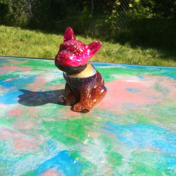 🐕SOLD🐕 Cute Frenchie Bulldog Resin Art Cute Sparkles Gift Shiny Handmade - Picture 14 of 15